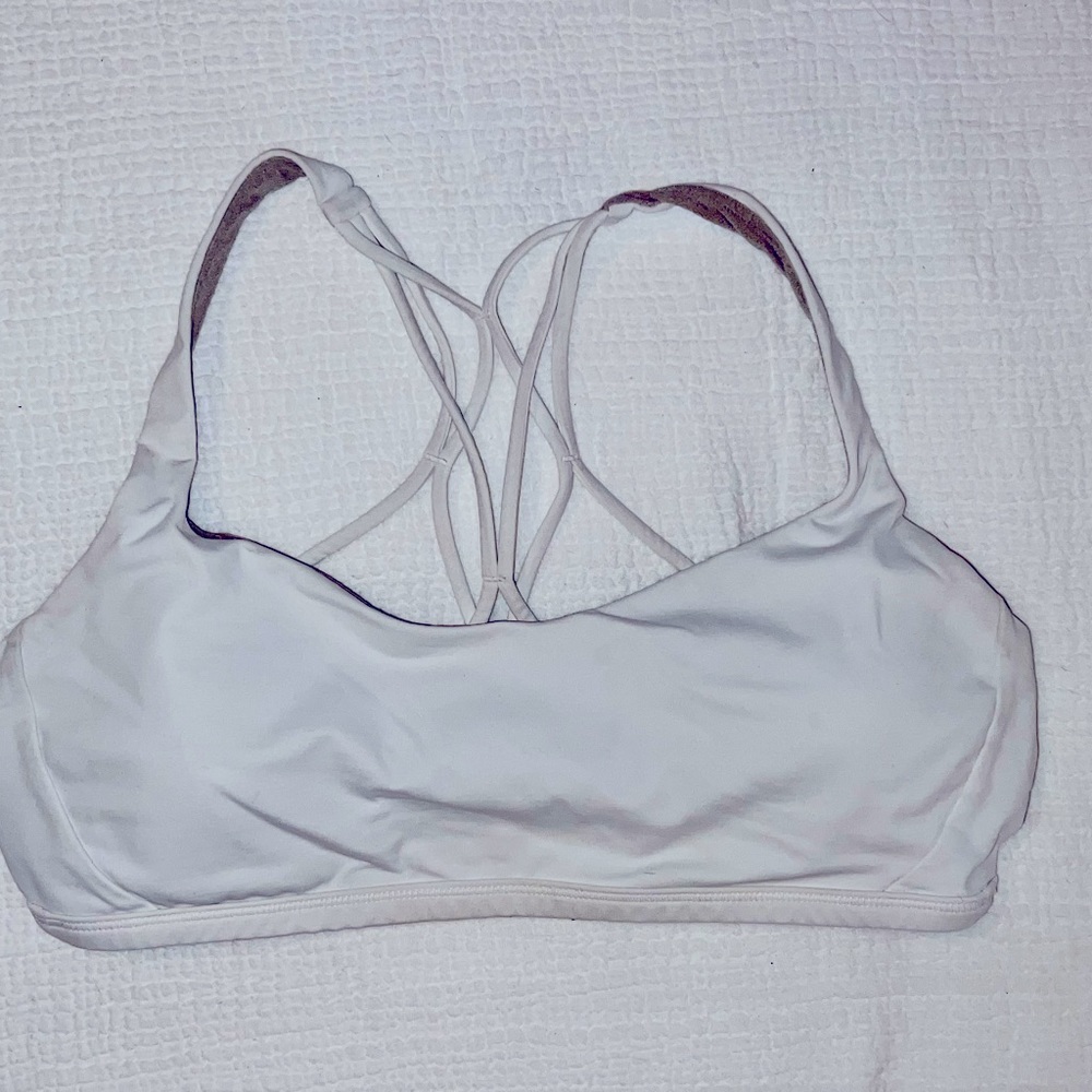 Lululemon sports bra